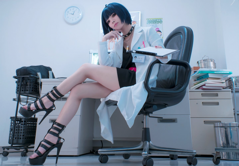 persona 5 takemi figure